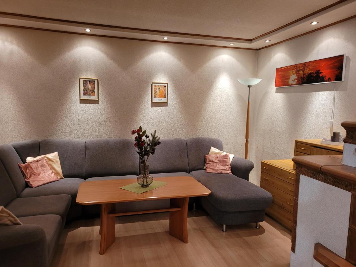 Ferienwohnung Max Mürzzuschlag Esterno foto